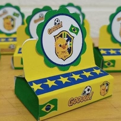 porta bis duplo tema BRASIL JOGO BRASIL / CEREJA/ URSINHO caixa para dois bis personalizado CEREJA mimo FESTA  INFANTIL