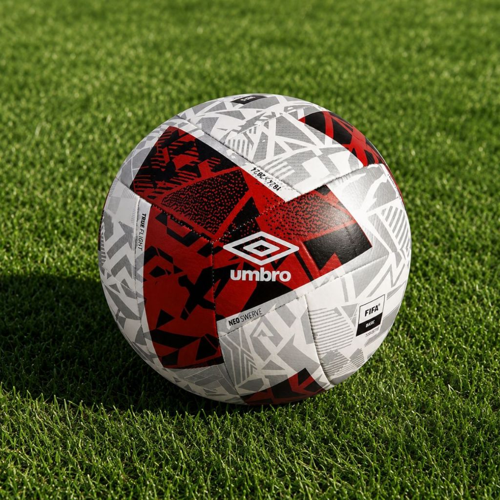 Bola Oficial de Campo Umbro Neo Swerve Match FB FIFA Basic Tamanho 5 recreativa para Treinos e Partidas