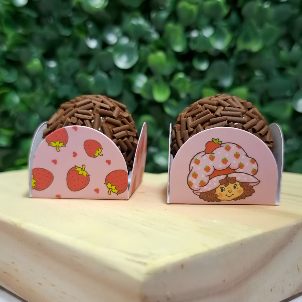 Forminhas Para Doces Moranguinho Anos 80 Personalizadas - Festa Infantil e Aniversário