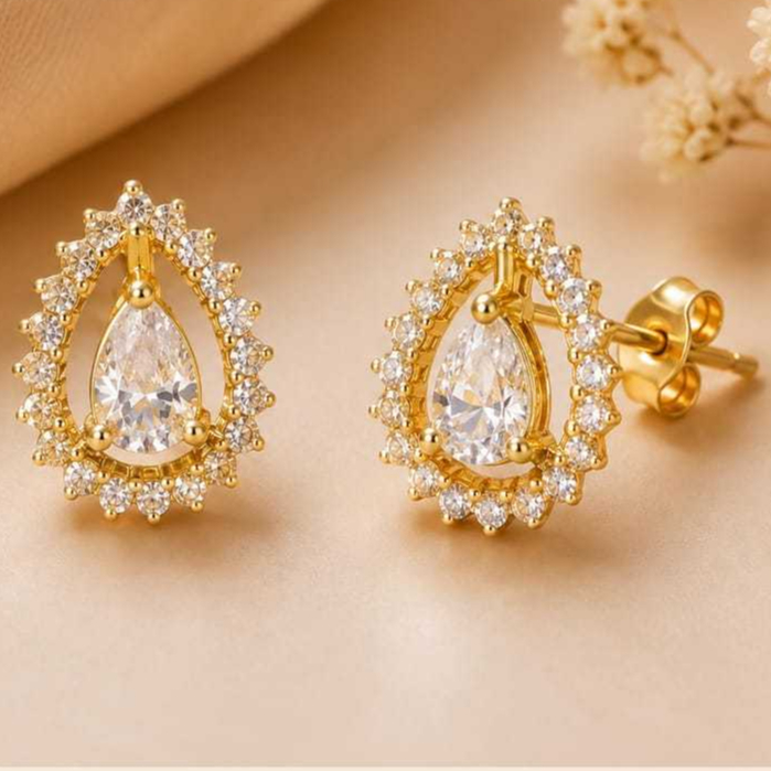 Brinco Gota Royale Cravejada com Zircônias Banhado a Ouro 18K