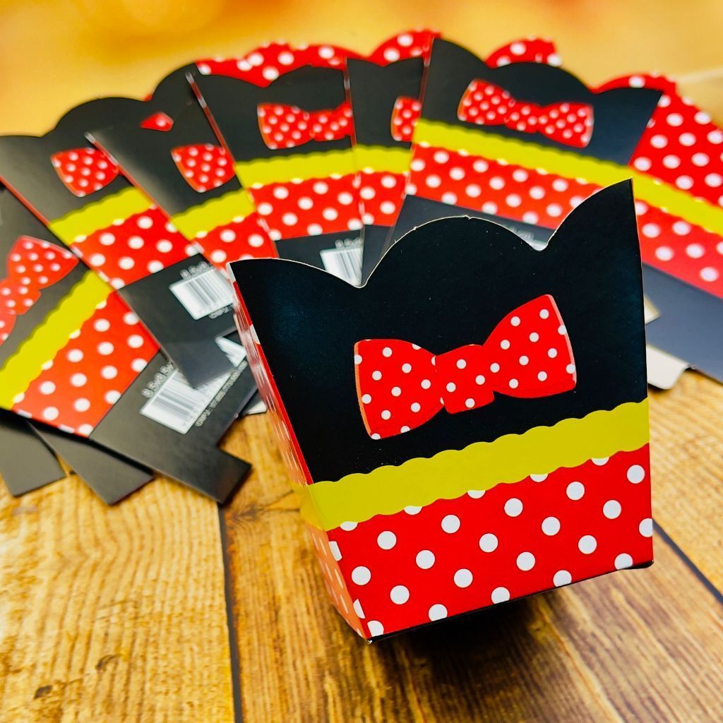 10~60 KIT CACHEPÔ DECORATIVO PAPEL FESTAS FLORES DECORAÇÃO COR TEMA LAÇO VERMELHO RATINHA 32.1 (CHOCO)