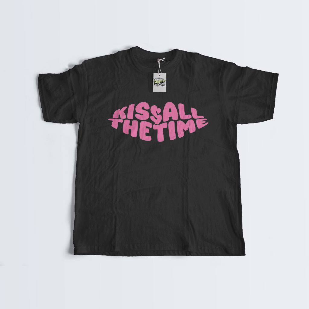 CAMISETA - HARRY STYLES -  KISS ALL THE TIME DISCO OCCASIONALLY - TOGETHER TOGETHER TOUR - 100% ALGODÃO  + BRINDES