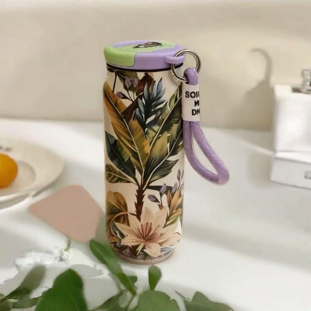 Copo térmica de aço inoxidável com estampa criativa e copo térmico portátil e moderno para água em Oferta na Shopee