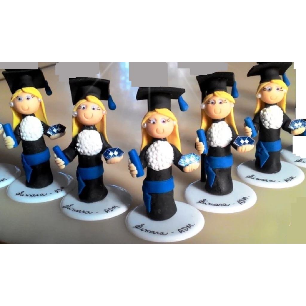 Kit com 40 lembrancinhas de formatura em biscuit - ensino fundamental médio técnico superior curso cursinho graduações