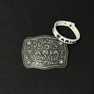 Kit Fivela Country Ariat Prata Velho + Pulseira Ariat Silicone Agroboy Rodeio