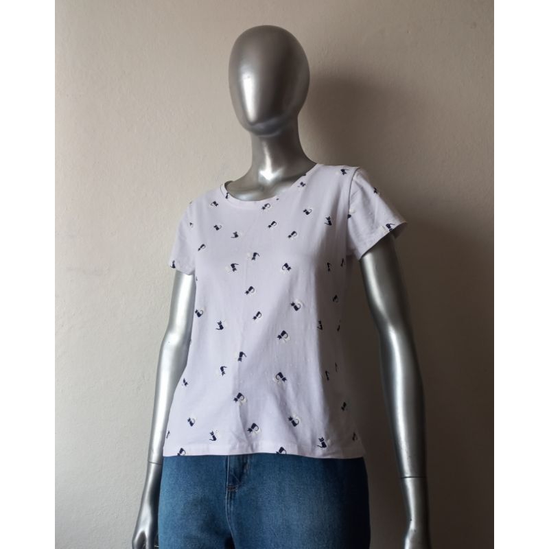Blusa branca estampada tamanho M - Brechó