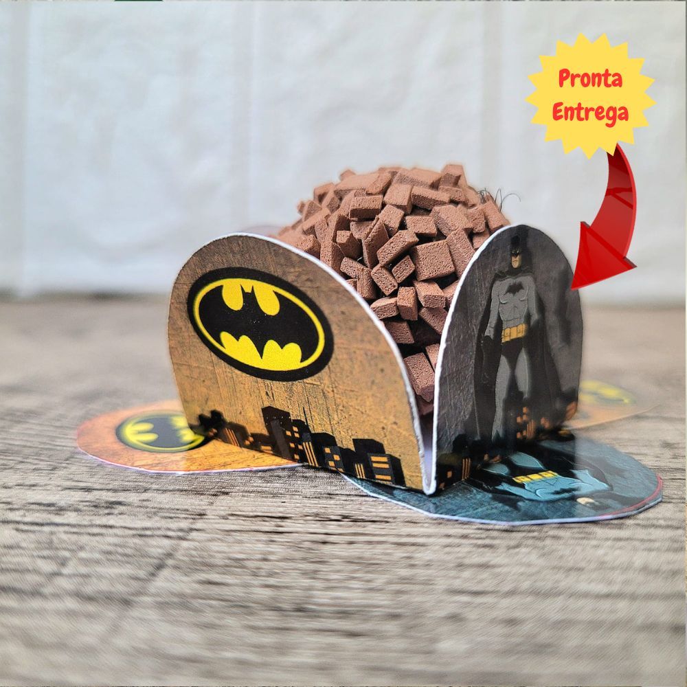 Forminhas BATMAN de Brigadeiros/Docinhos/4 Petálas /Doce/N 6/p/ Festa/Aniversário/Infantil/Forminha