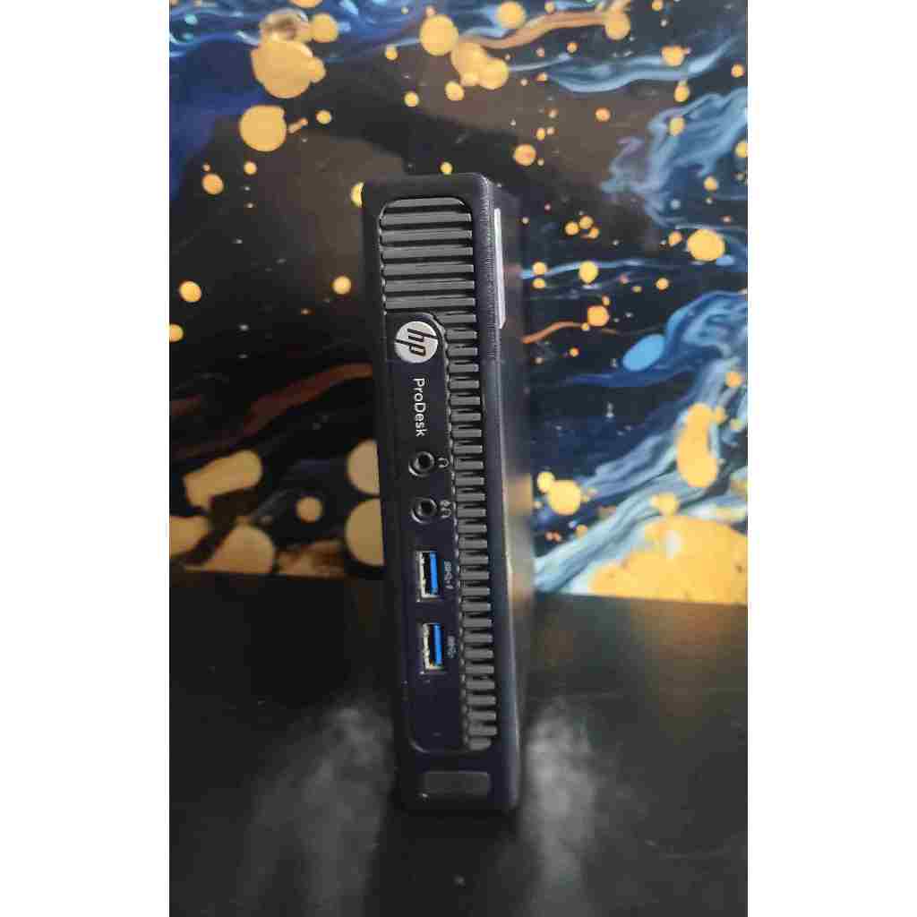 hp mini prodesk 600 core i7, 8gb, 240gb ssd