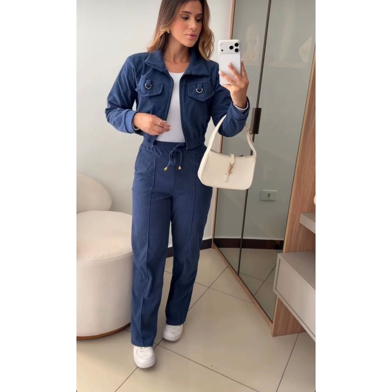 Blusa e calça  conjunto feminino Veludo Cotelê Wide Leg + Jaqueta Cropped | Look Elegante Inverno 2026 Tendência
