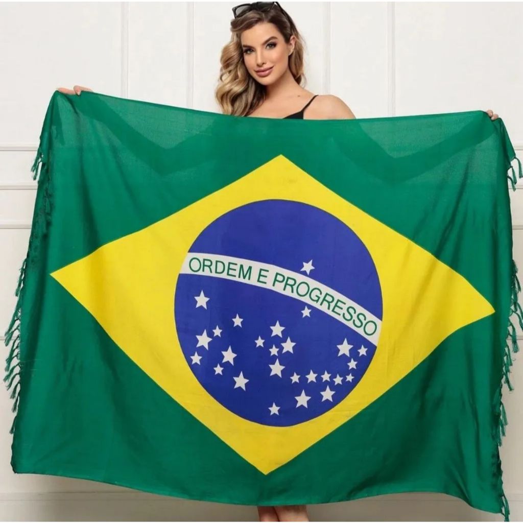 Canga Praia Estampa Brasil com Franjas | Saída de Praia Versátil