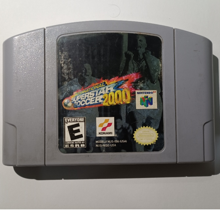 International Superstar soccer 2000 para nintendo 64