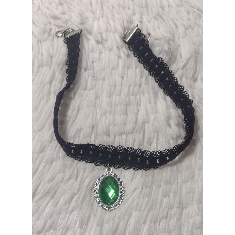 Gargantilha Chocker renda elástica com pingente Camafeu Verde [ MEDIDAS NA DESCRIÇÃO]