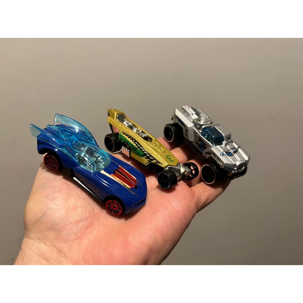 carrinhos 1/64 carro Super Man Gavião Negro e Cyborg picape 3 modelos