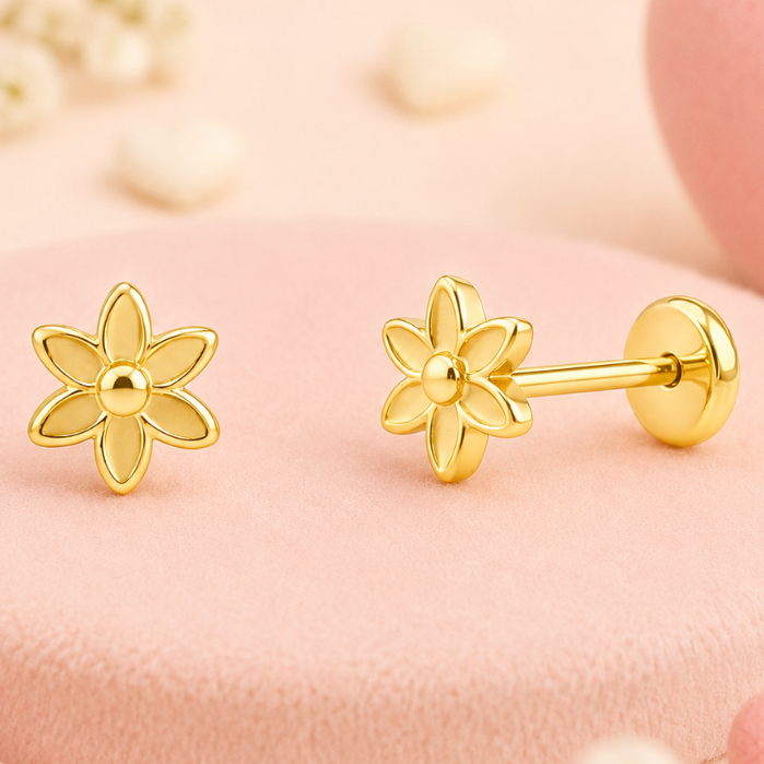 Brinco Infantil Margarida Florzinha Folheado Ouro 18k Delicado Tarraxa Baby Menina Caixinha Presente