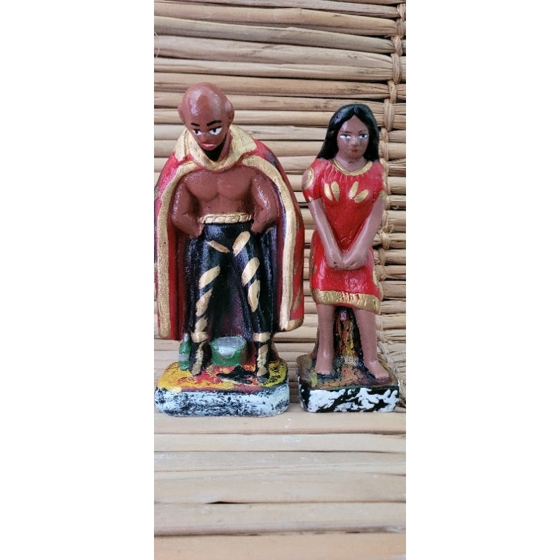 Imagem em Gesso Casal : Exu Marabô e Maria Mulambo em Gesso 20 cm cor vermelha