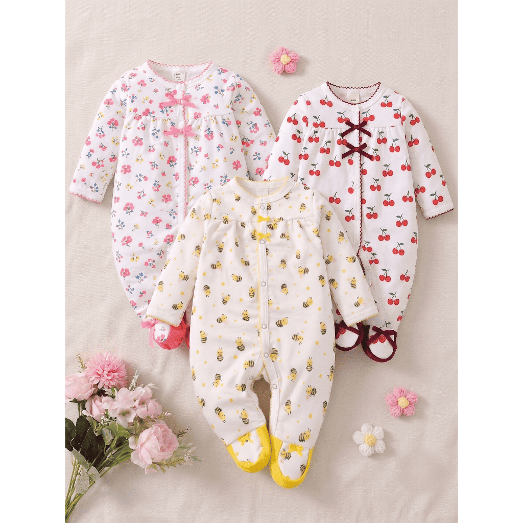 Kit 3 Macacões Bebê Estampado com Pezinho