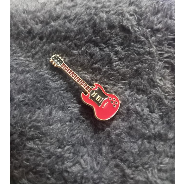 Broche Instrumento Musical Mini Guitarra