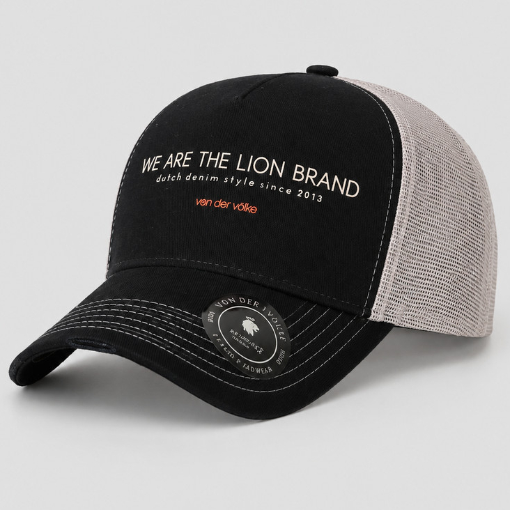 Boné Trucker Unissex Vøn der Völke We Are The Lion Brand com Tela