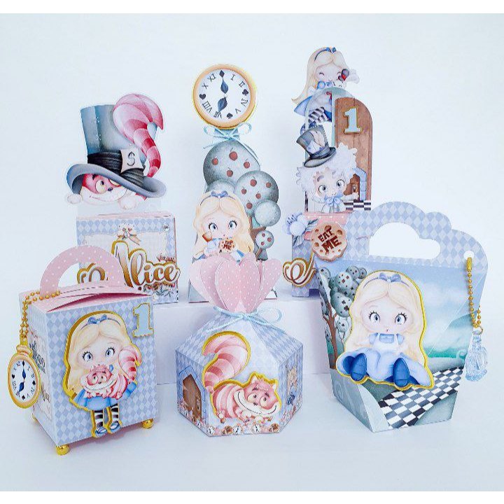 Kit Caixinhas Personalizadas Alice No Pais Das Maravilhas - Lembrancinhas festa infantil. (FAZEMOS QUALQUER TEMA)