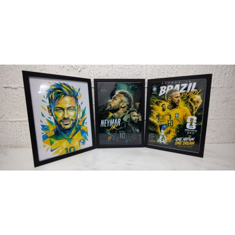 Kit 3 Quadros Decorativos Neymar Jr 20x30cm com Moldura Preta | Decoração Quarto Sala Gamer Futebol Seleção Brasileira