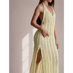 Saida de Praia Trico Vestido Longo Costas Nua Com Fenda Lateral Tricô Verão