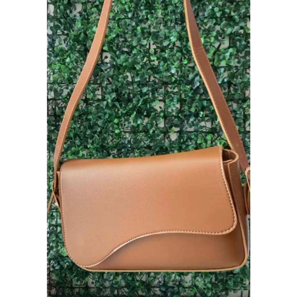 Bolsa Feminina de Ombro Estilo Baguete Blogueira Gringa Novidade