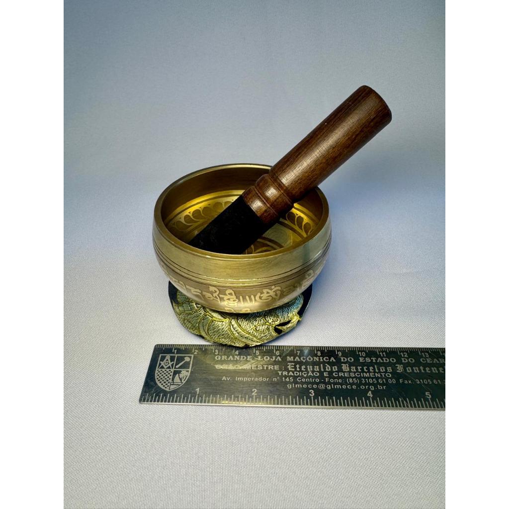 Imagem Tigela Cantante Tibetana Artesanal Kit Meditação Sound Healing + Bastão + Almofada - Altar Yoga