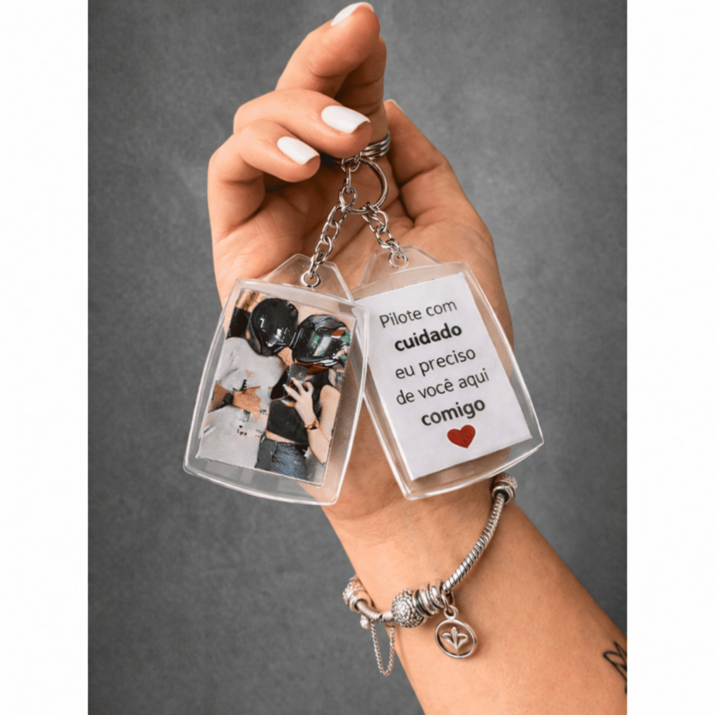Chaveiro Pilote Com Cuidado Personalizado Casais , namorados , noivos, amigos, pai, mãe frente verso