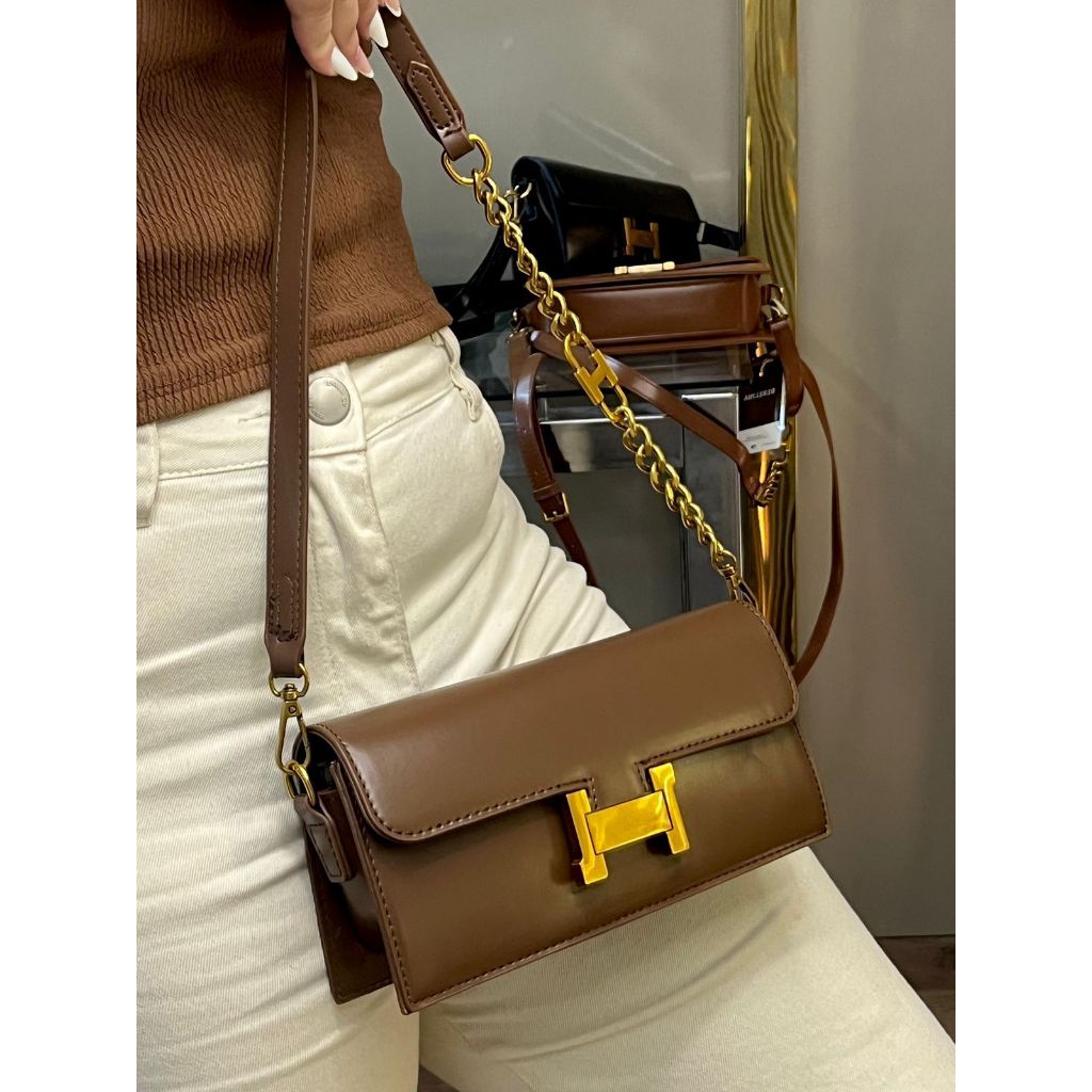 Bolsa Feminina Pequena Luxuosa Eventos Alça Ombro e Transversal Comporta Celular Chaves Carteira