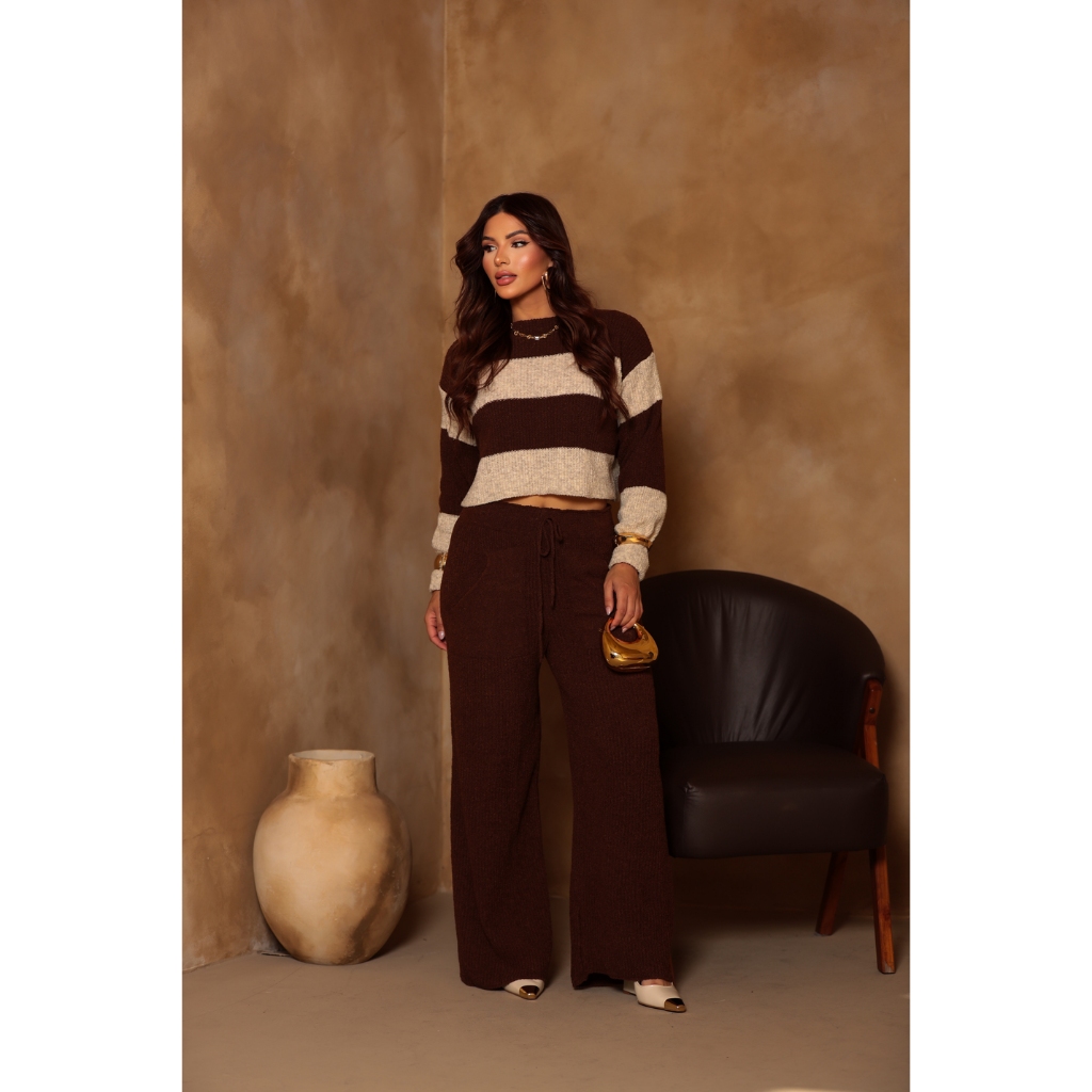Conjunto Listrado Tricot Mousse Inverno/Outono Calça Pantalona e Cropped manga longa.