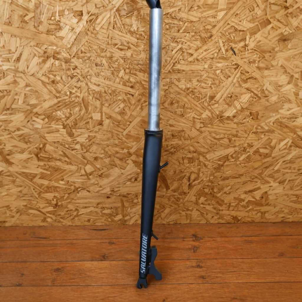 Garfo Speed Salvatore  Alumínio 6061 Disco e Ferradura  Cabo  freio Interno Cor Preto Fosco