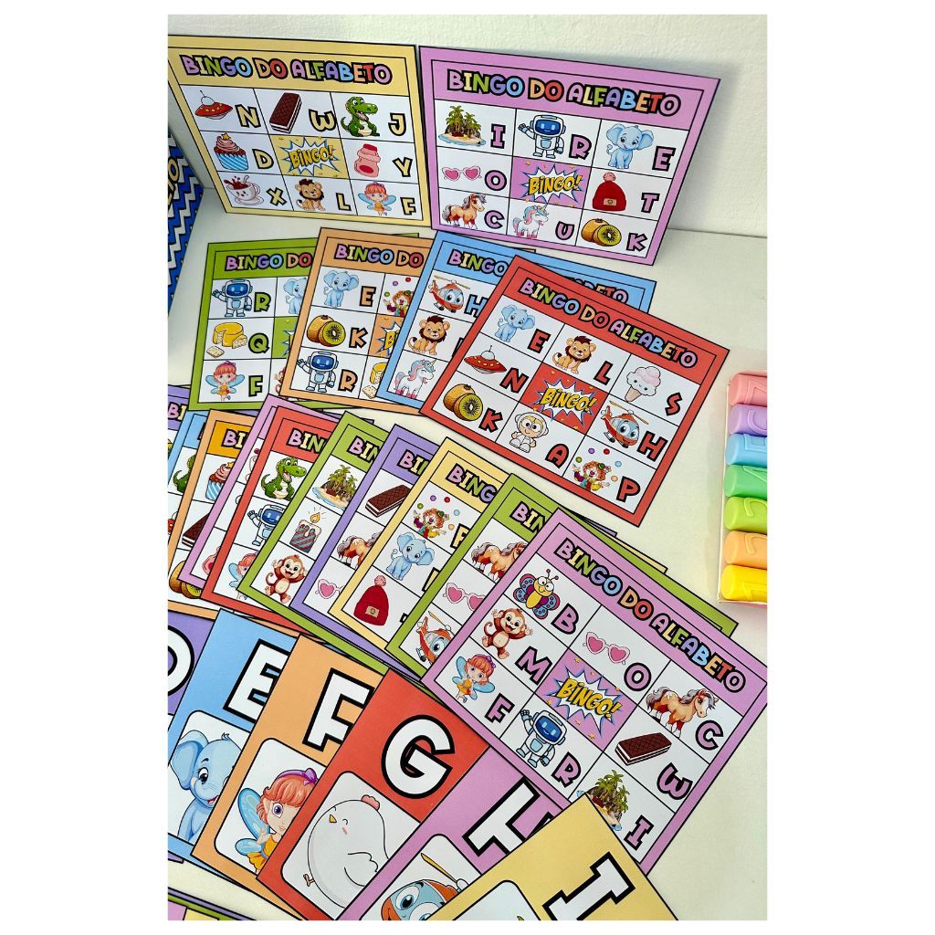 Bingo do Alfabeto com 24 Cartelas e Fichas Ilustradas de Todas as Letras Material Plastificado