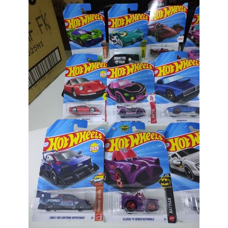 Hot Wheels Ferrari Dino Lote G de 2026, F de 2026  e outros. Carros Lindos , escolha os seus.