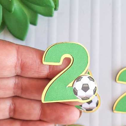Aplique número 3D - número 2 verde - tag lembrancinha - caixinhas - personalizados - FUTEBOL