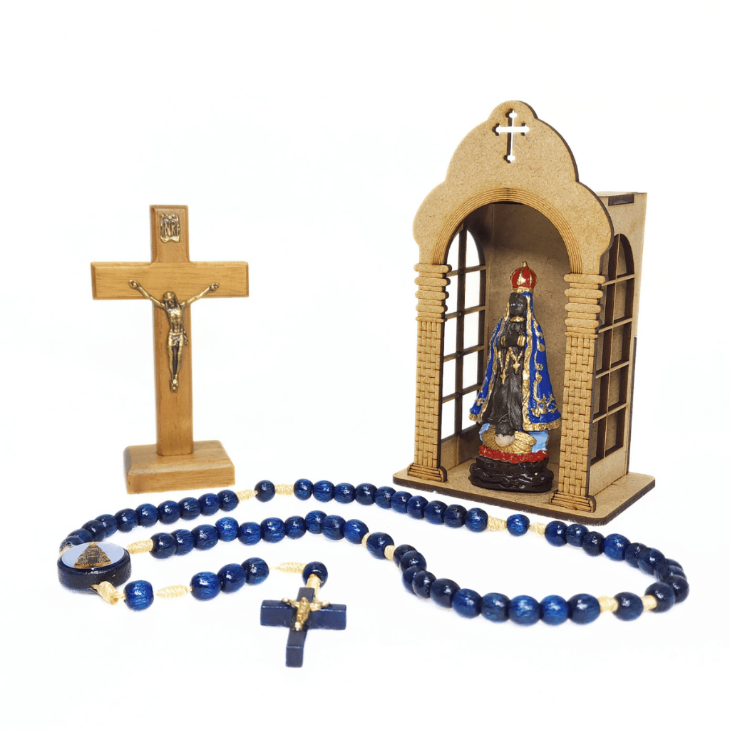 Kit Oratório Nossa Senhora Aparecida MINI 4  Itens - Terço, Imagem, Capelinha e Crucifixo