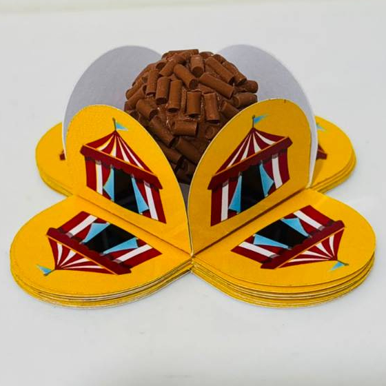 Forminha Personalizada no tema Circo Diversão | Doce Brigadeiro | Aniversário | Feliz Aniversário | Parabéns