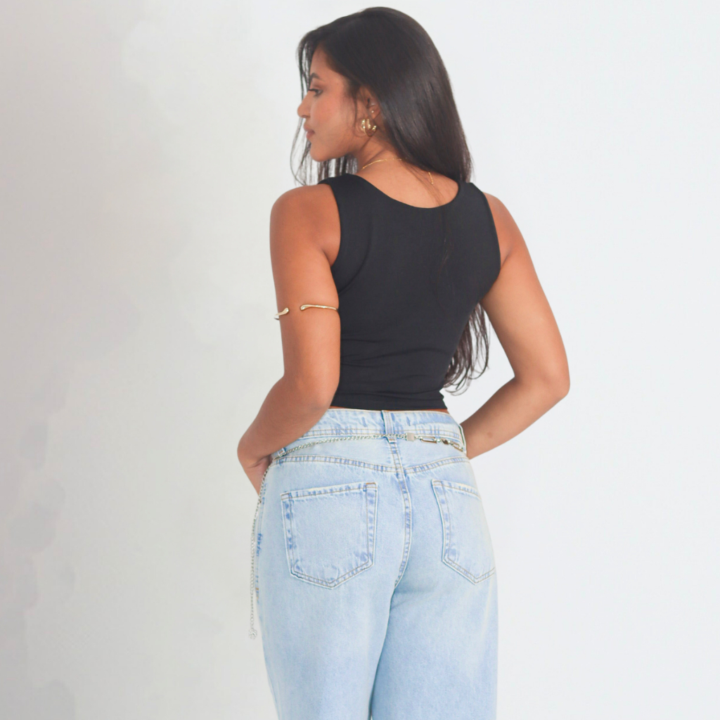 Cropped Feminino Regata Suplex Premium Moda Verão Básico Moderno Modelagem Ajustada Forro Duplo Sem Transparência — imagem 2 de 2