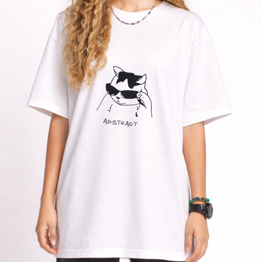 Oversized Feminina Camiseta Abstract Gato Moda Gringa Estilo e Conforto Blusão 100% Algodão Toque Macio