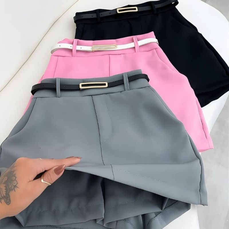 Short Saia Alfaiataria Feminina  com Cinto e Bolsos