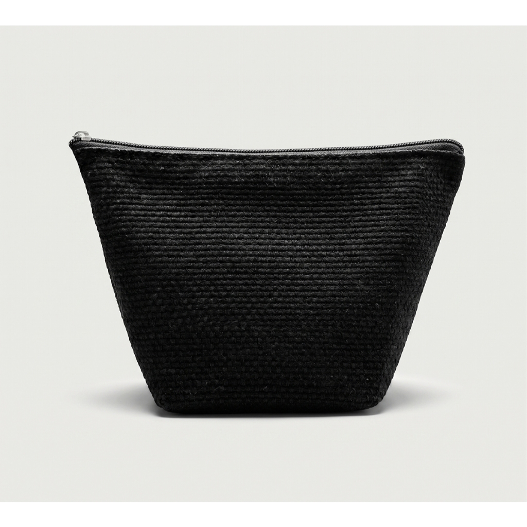 Necessaire Feminina Preta Texturizada com Zíper – Compacta, Elegante e Versátil