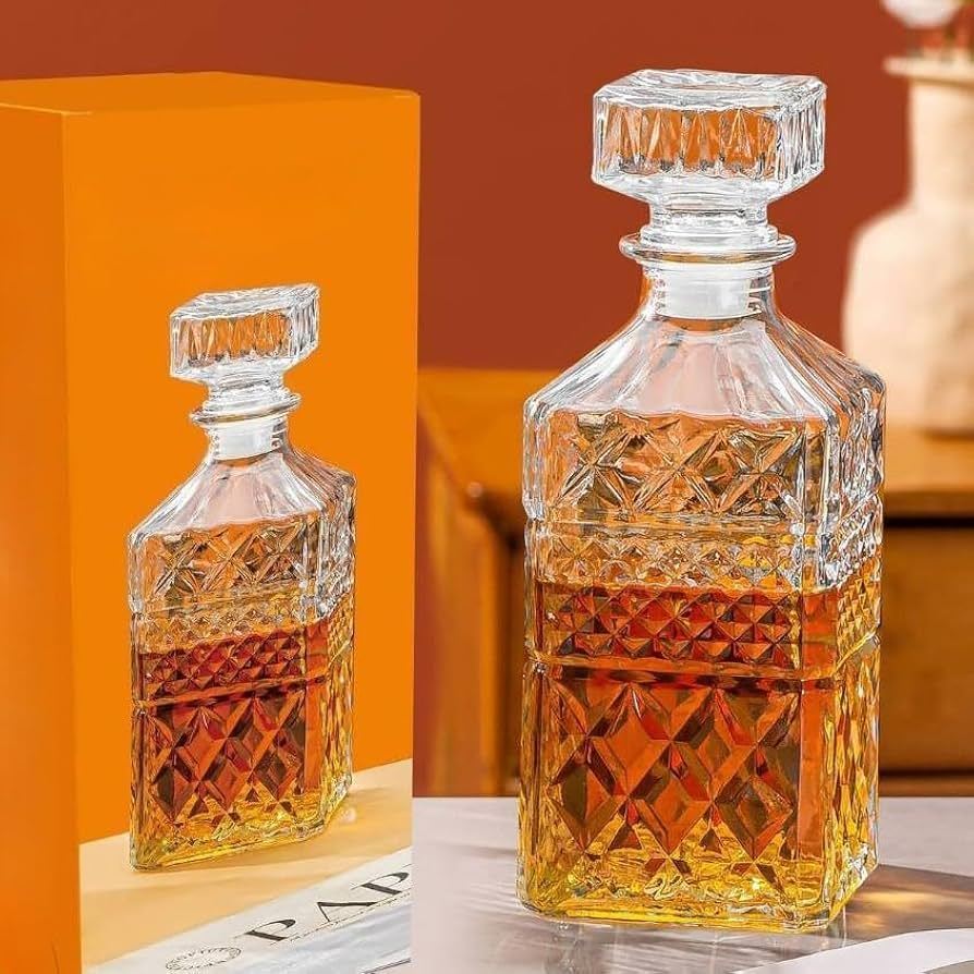 Garrafa de Vidro 1 Litro Licoreira de Whisky Licor Retro Super Luxo Premium