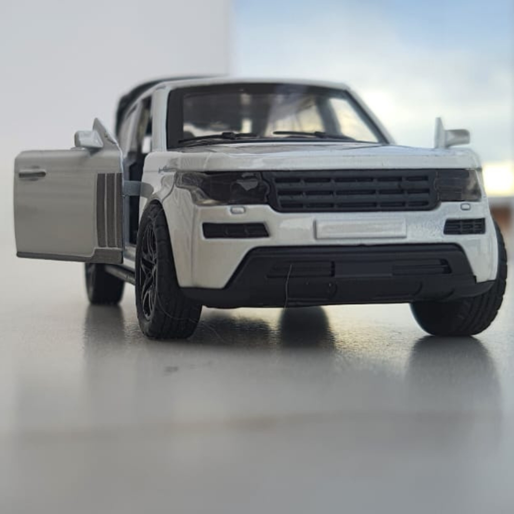 Miniatura carro carrinho ferro BMW Rand Rover escala 1:32 12,5cm Metal