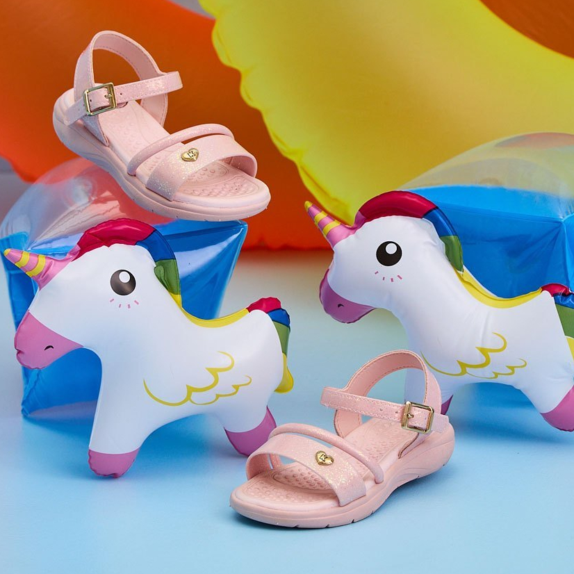Sandália Papete Infantil Menina Kidy Fly Baby Antiderrapante Moderna Confoto Com Boia de Unicornio