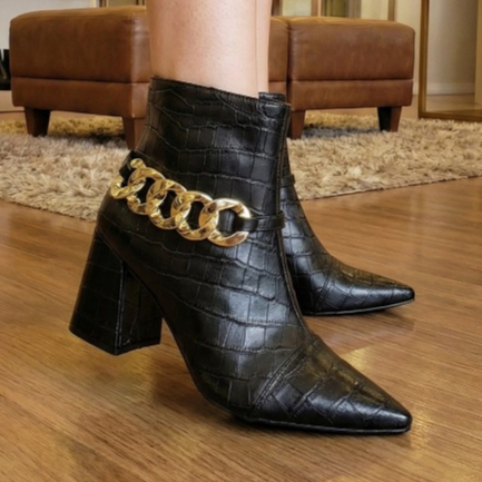 Bota Feminina Bico Fino Salto Bloco com corrente removivel