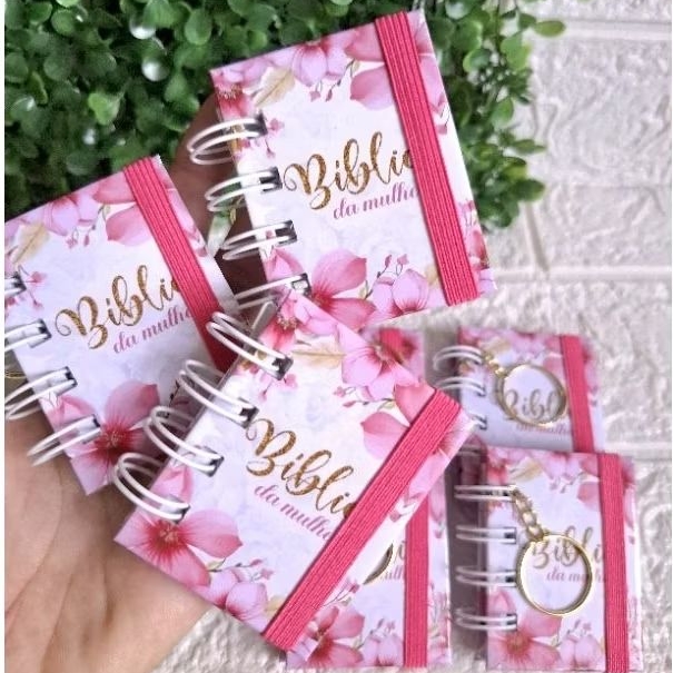 Envio Rápido- Kit Mini Bíblia Chaveiro Cristão Lembrancinha Personalizada | Mimo Dia das Mães