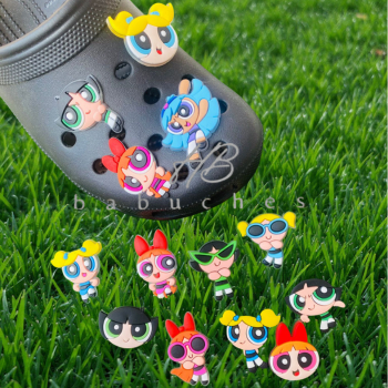 03 a 10 Pins/Bottons Emborrachados Para Babuche - Meninas Super Poderosas