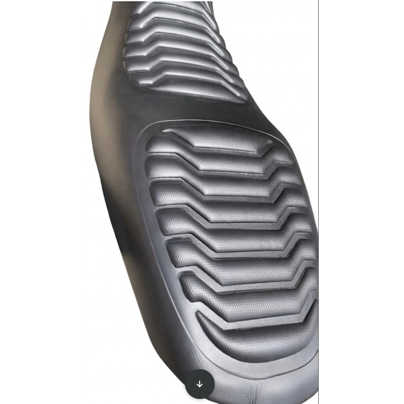 Capa para banco de moto modelo confort mais estilo para sua moto e conforto para você