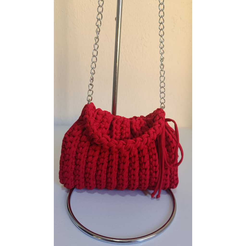 Bolsa | Clutch feminina artesanal em crochê, feita à mão | s/ forro | fio de malha | 2 alças (ombro e mão) | Bag