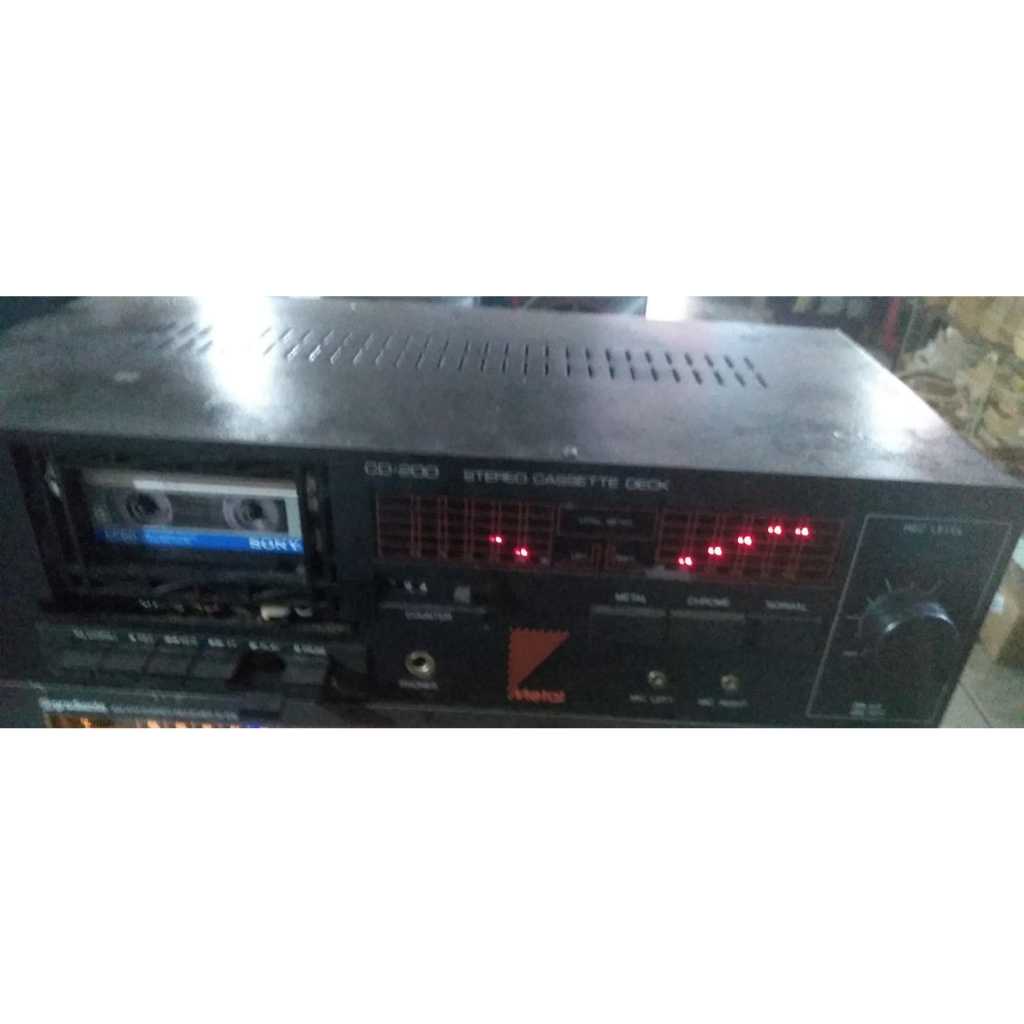 ELETRONICO: Tape Deck CCE CD-200 Vintage – Revisado e Funcional (S/ Acrílico da Tampa)