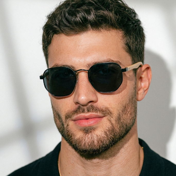 Imagem Oculos de Sol Hexagonal Preto e Madeira Premium Mais Vendido Classico uv400 Masculino Feminino